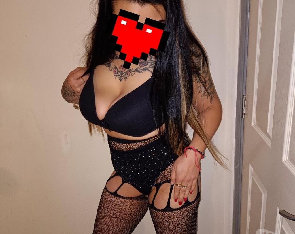  is Female Escorts. | Belfast | United Kingdom | United Kingdom | scarletamour.com 