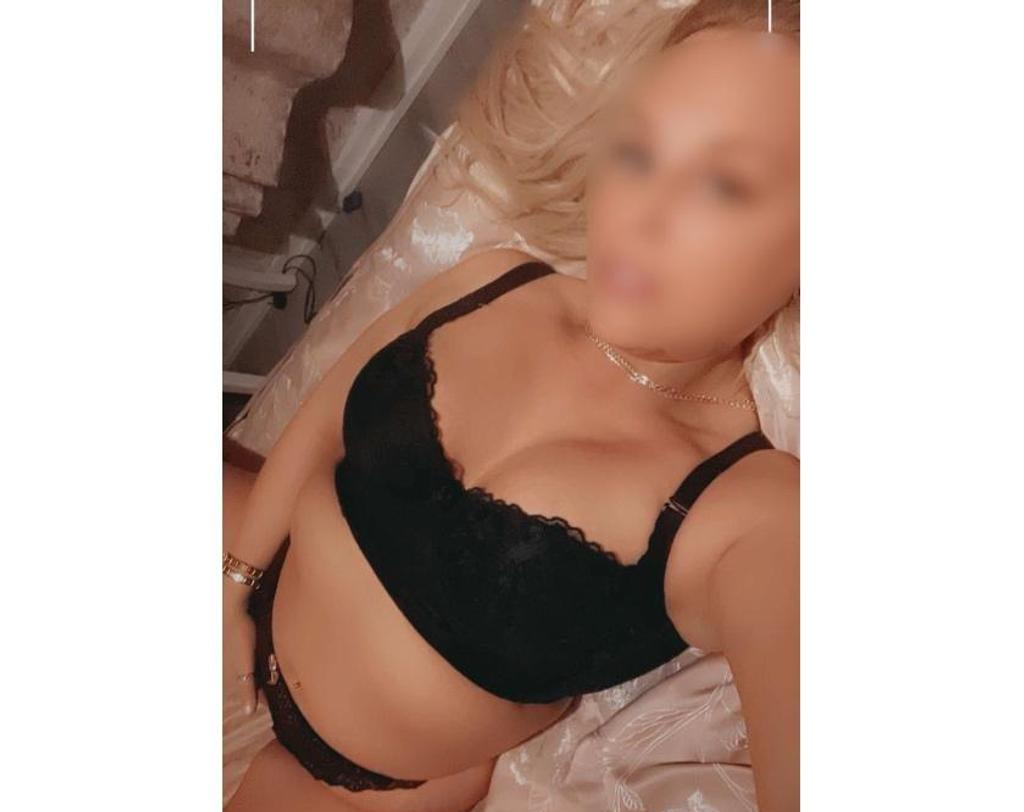  is Female Escorts. | East Midlands | United Kingdom | United Kingdom | scarletamour.com 