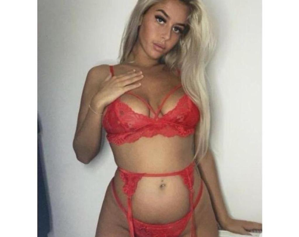  is Female Escorts. | Belfast | United Kingdom | United Kingdom | scarletamour.com 