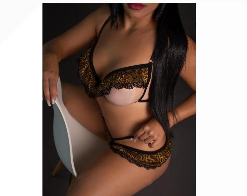  is Female Escorts. | Cambridge | United Kingdom | United Kingdom | scarletamour.com 