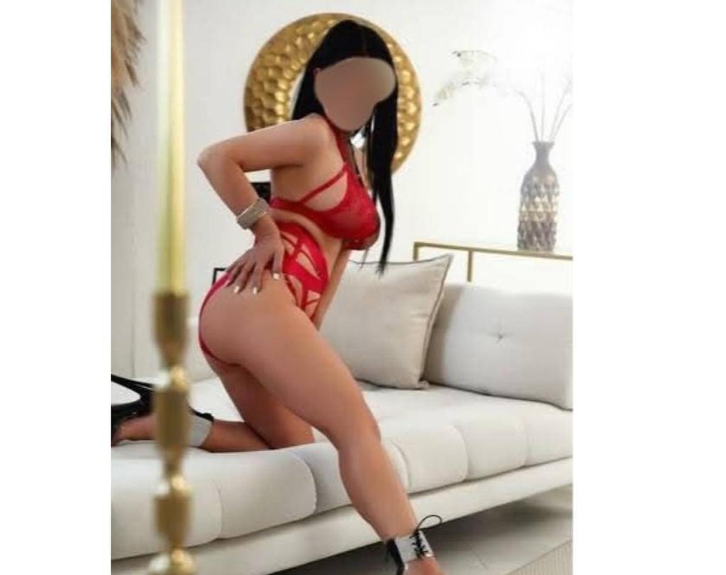  is Female Escorts. | Hampshire | United Kingdom | United Kingdom | scarletamour.com 