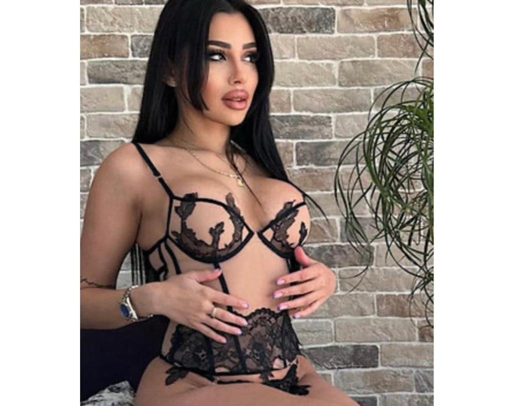  is Female Escorts. | Glasgow | United Kingdom | United Kingdom | scarletamour.com 