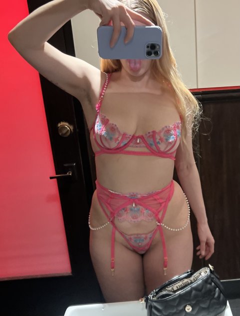  is Female Escorts. | Portland | Oregon | United States | scarletamour.com 