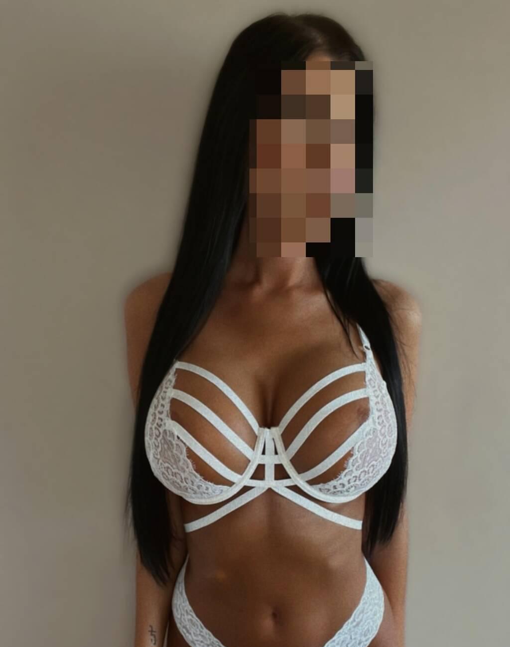 Melina Myles is Female Escorts. | Vancouver | British Columbia | Canada | scarletamour.com 