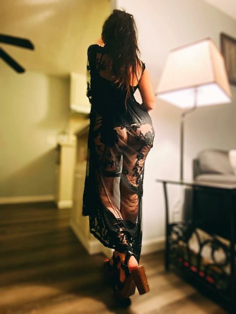  is Female Escorts. | Raleigh / Durham | North Carolina | United States | scarletamour.com 