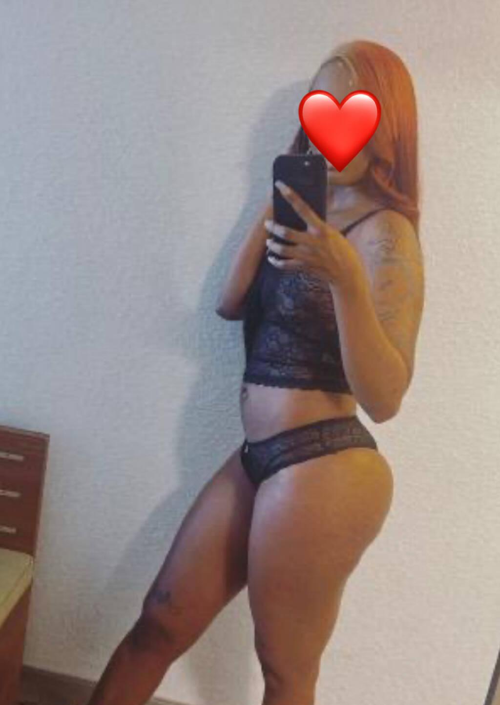 Vanessa is Female Escorts. | Quebec City | Quebec | Canada | scarletamour.com 