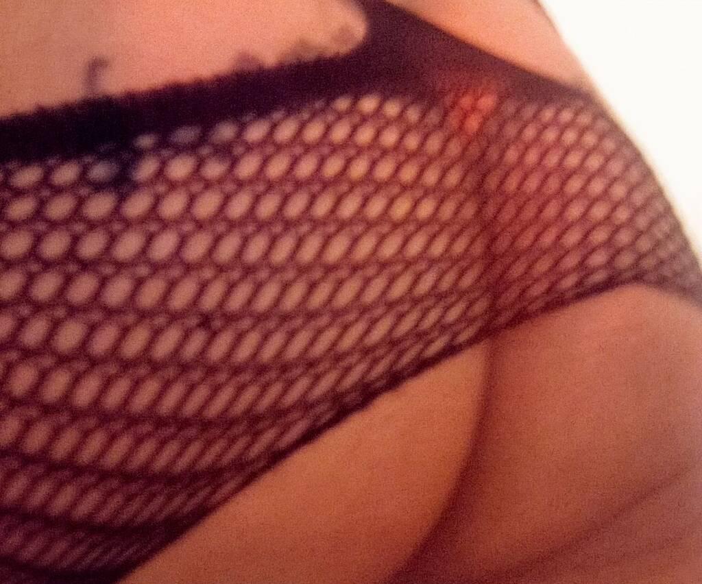 250*552*3594 tia is Female Escorts. | Prince George | British Columbia | Canada | scarletamour.com 