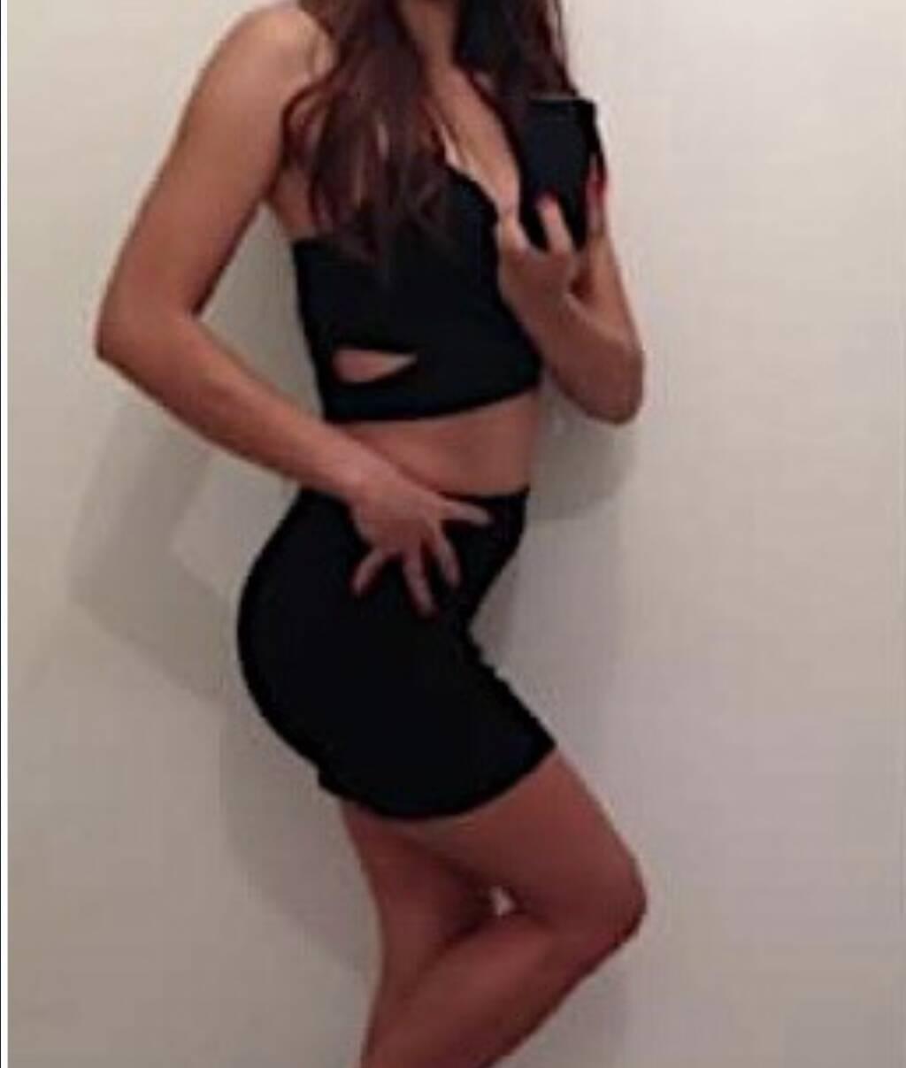 Rebecca is Female Escorts. | Saguenay | Quebec | Canada | scarletamour.com 