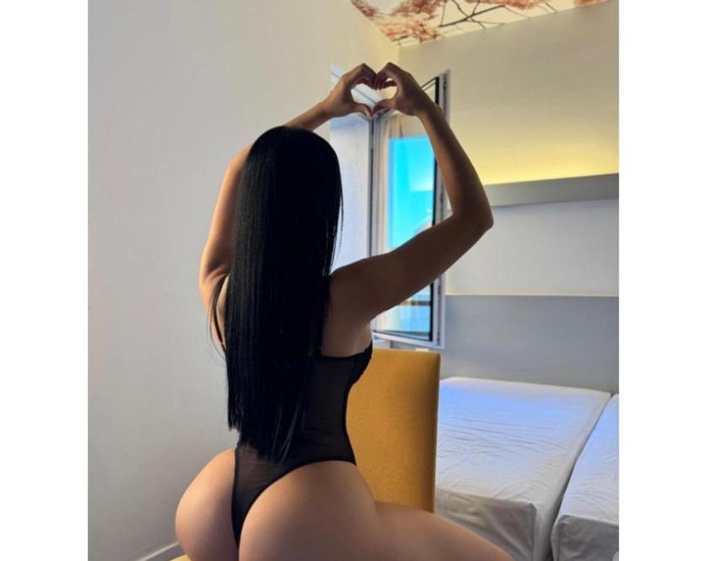  is Female Escorts. | Aberdeen | United Kingdom | United Kingdom | scarletamour.com 