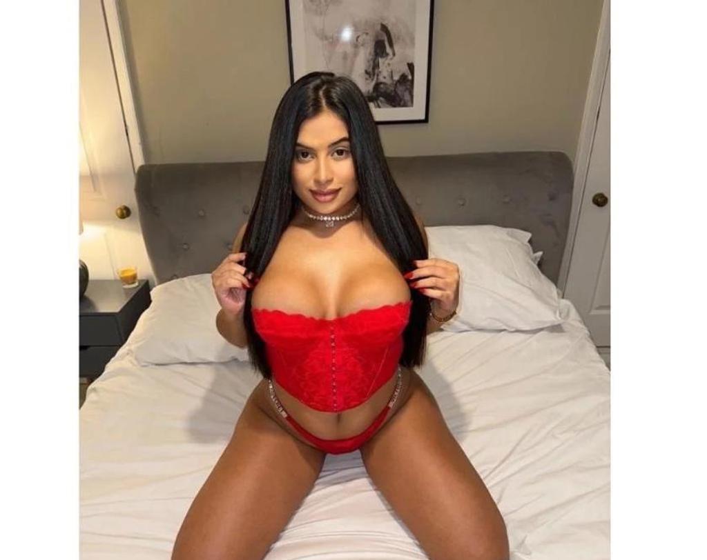  is Female Escorts. | Bath | United Kingdom | United Kingdom | scarletamour.com 