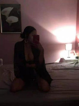 Party  In out call  extra cream pie is Female Escorts. | Townsville | Australia | Australia | scarletamour.com 