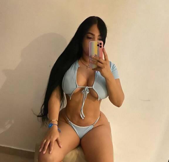 Yasmin is Female Escorts. | Toronto | Ontario | Canada | scarletamour.com 