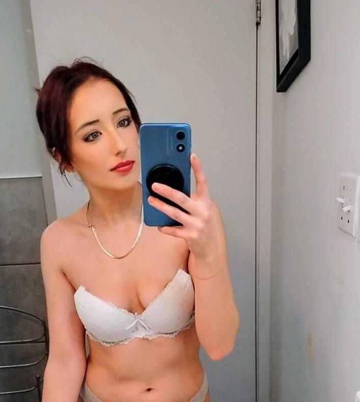 Lala Moore is Female Escorts. | Calgary | Alberta | Canada | scarletamour.com 