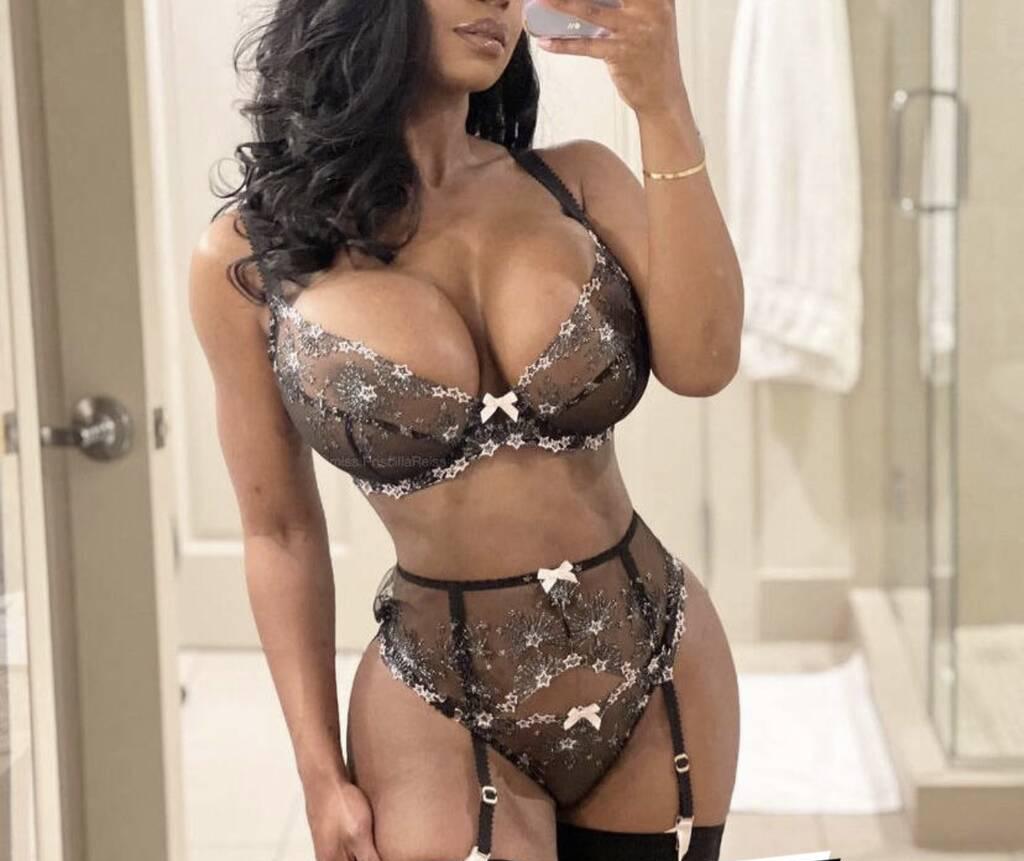 mariah is Female Escorts. | Ft Mcmurray | Alberta | Canada | scarletamour.com 