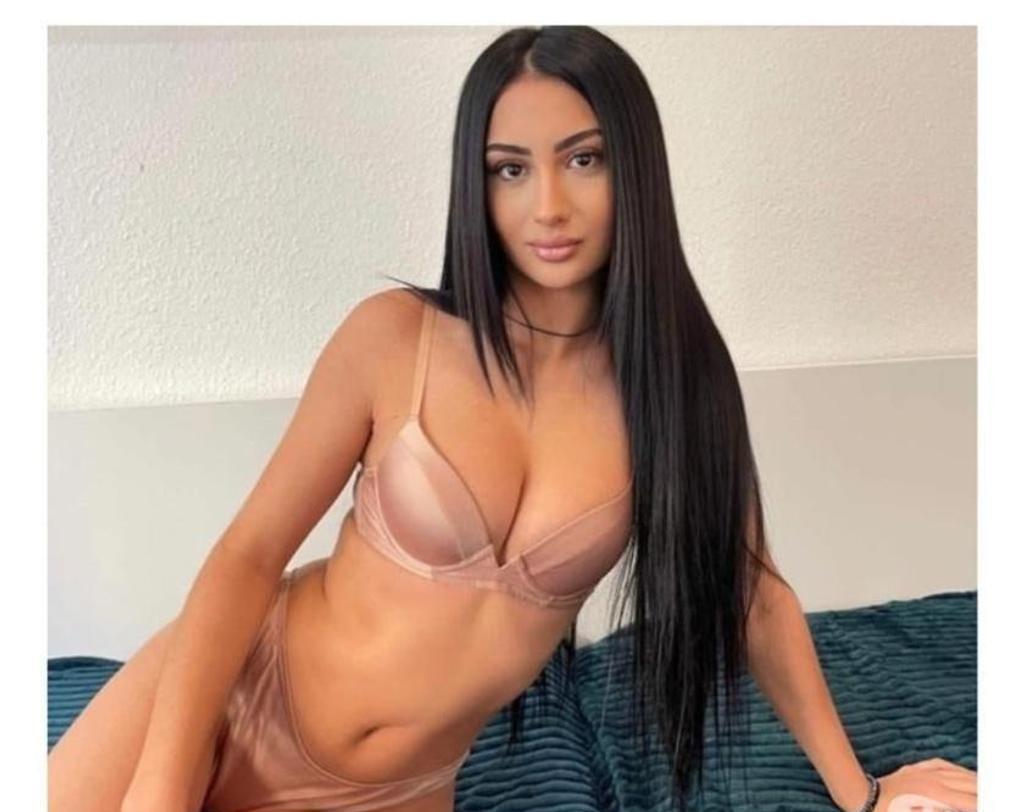  is Female Escorts. | Aberdeen | United Kingdom | United Kingdom | scarletamour.com 