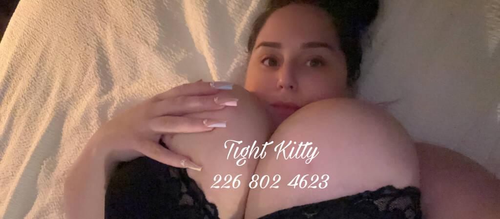 Tight kitty is Female Escorts. | Barrie | Ontario | Canada | scarletamour.com 