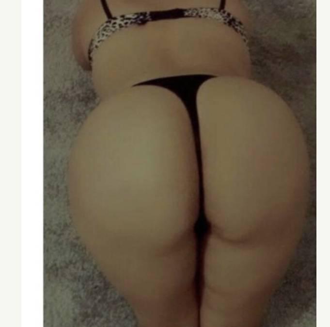 Chrissy is Female Escorts. | Quebec City | Quebec | Canada | scarletamour.com 