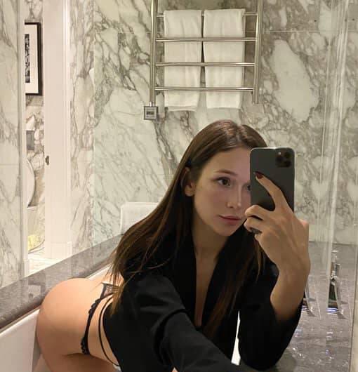 Isabelle is Female Escorts. | Sherbrooke | Quebec | Canada | scarletamour.com 