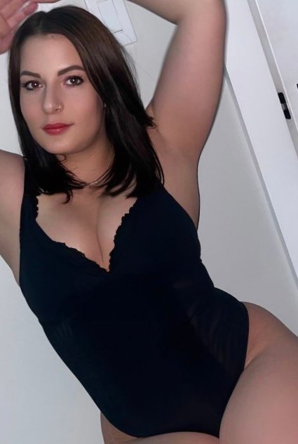  is Female Escorts. | Brooklyn | New York | United States | scarletamour.com 