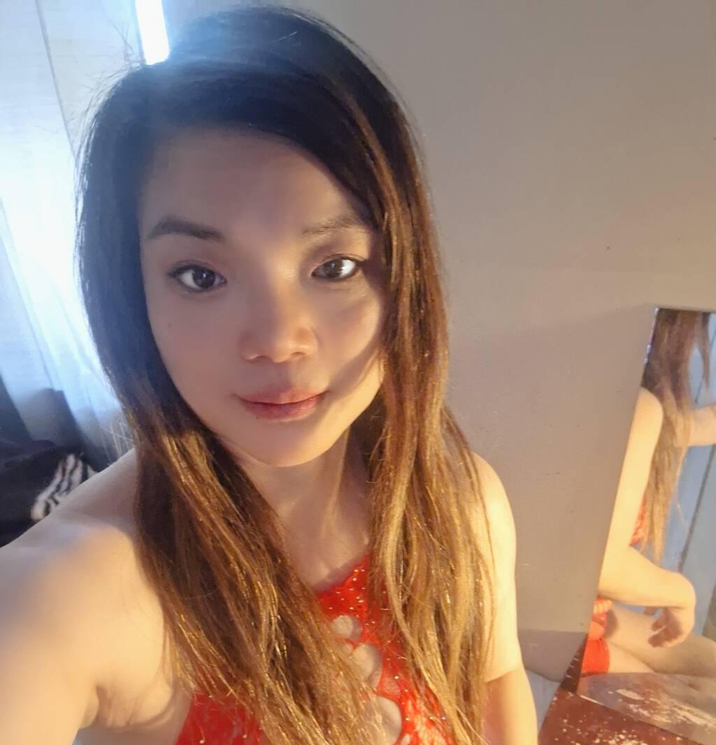 Tina. Miya.sophie is Female Escorts. | Calgary | Alberta | Canada | scarletamour.com 