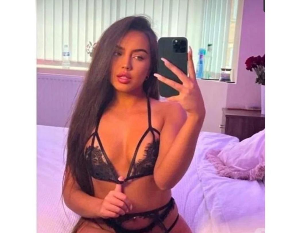  is Female Escorts. | Manchester | United Kingdom | United Kingdom | scarletamour.com 