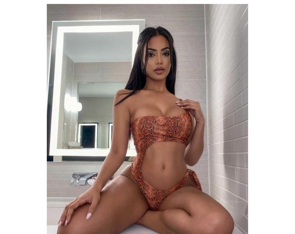  is Female Escorts. | Manchester | United Kingdom | United Kingdom | scarletamour.com 