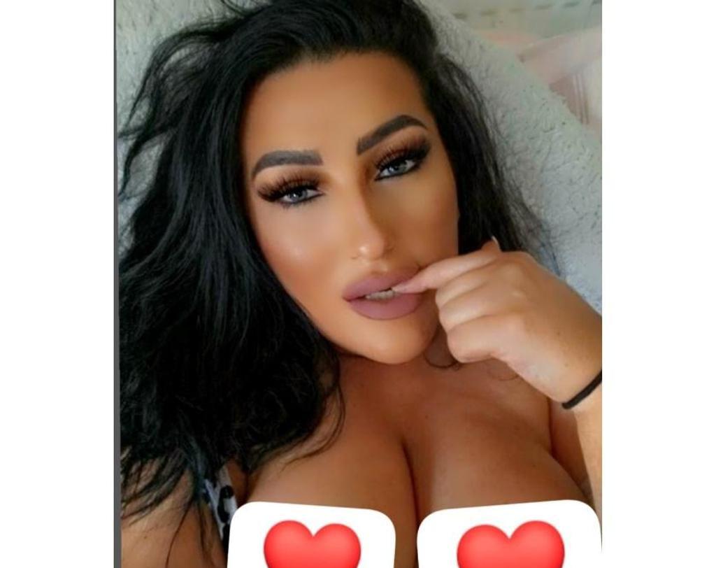  is Female Escorts. | East Midlands | United Kingdom | United Kingdom | scarletamour.com 