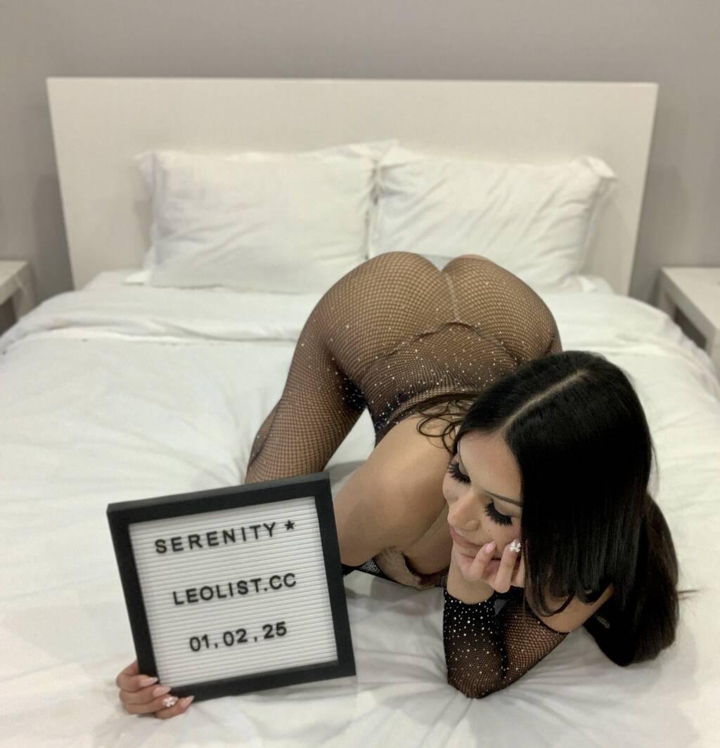 Serenity is Female Escorts. | Winnipeg | Manitoba | Canada | scarletamour.com 