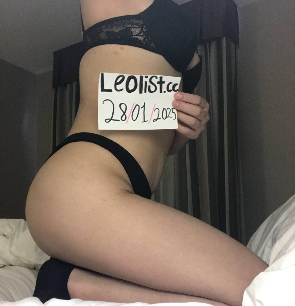 Bambi is Female Escorts. | Kitchener | Ontario | Canada | scarletamour.com 