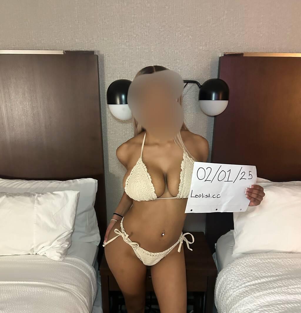 bella is Female Escorts. | Saguenay | Quebec | Canada | scarletamour.com 