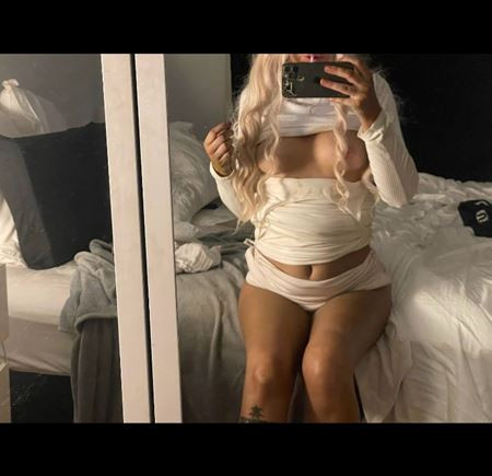 Outcalls only Australian Nikita Rain  Gold Coast Airport  0423212542  Available Text Me No Calls is Female Escorts. | Gold Coast | Australia | Australia | scarletamour.com 