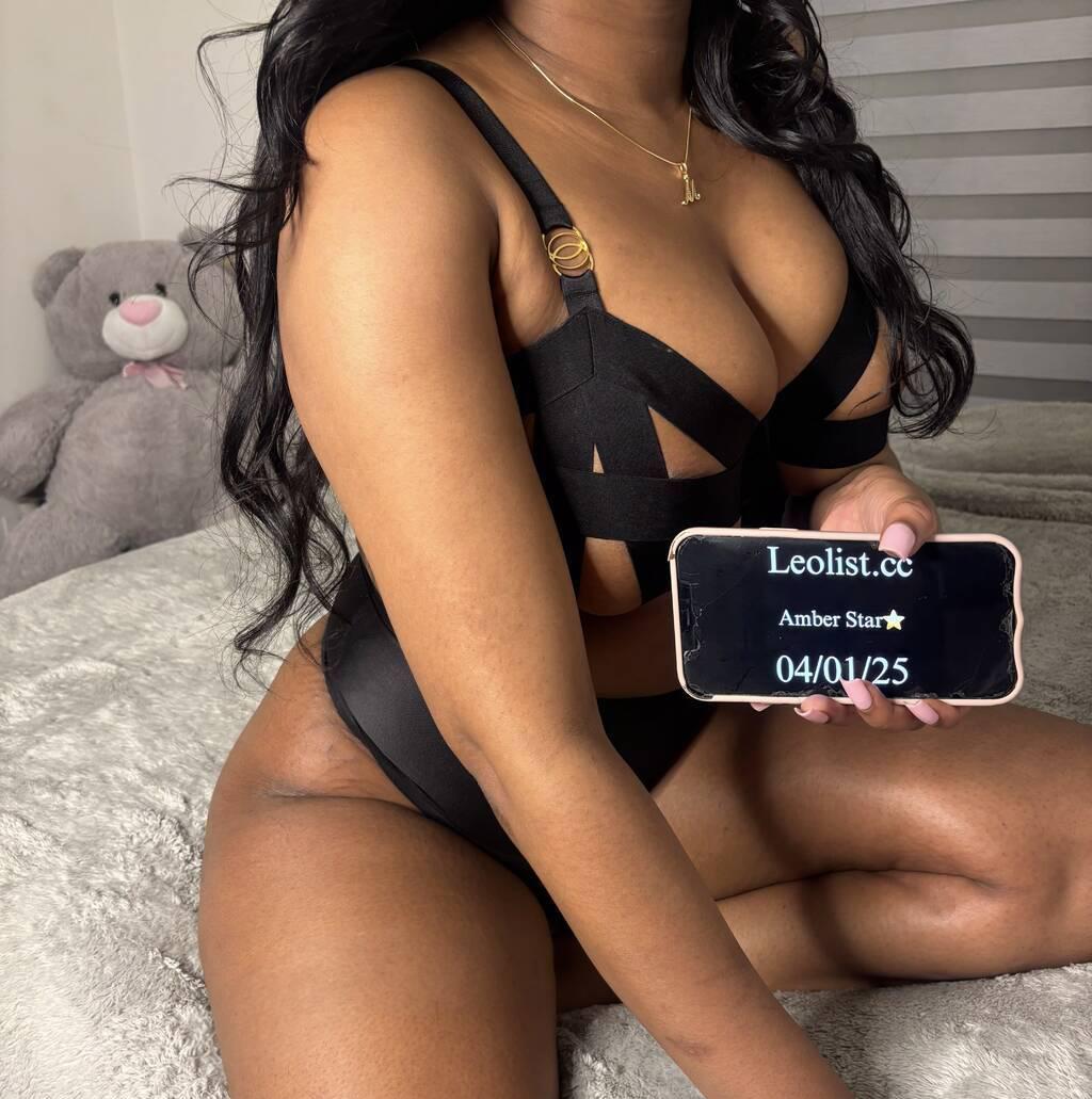 Amber is Female Escorts. | Ft Mcmurray | Alberta | Canada | scarletamour.com 