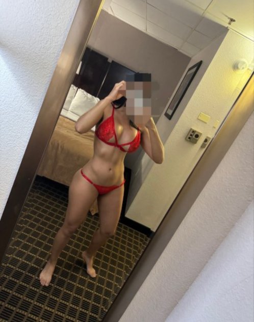  is Female Escorts. | Fort Lauderdale | Florida | United States | scarletamour.com 