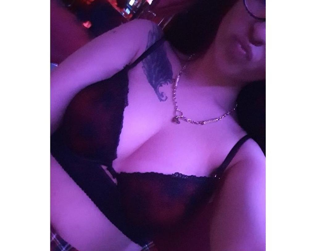  is Female Escorts. | Cambridge | United Kingdom | United Kingdom | scarletamour.com 