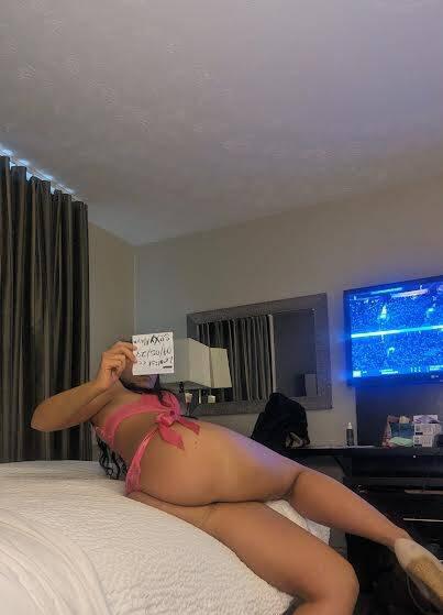 Sexy  French Maya is Female Escorts. | Barrie | Ontario | Canada | scarletamour.com 