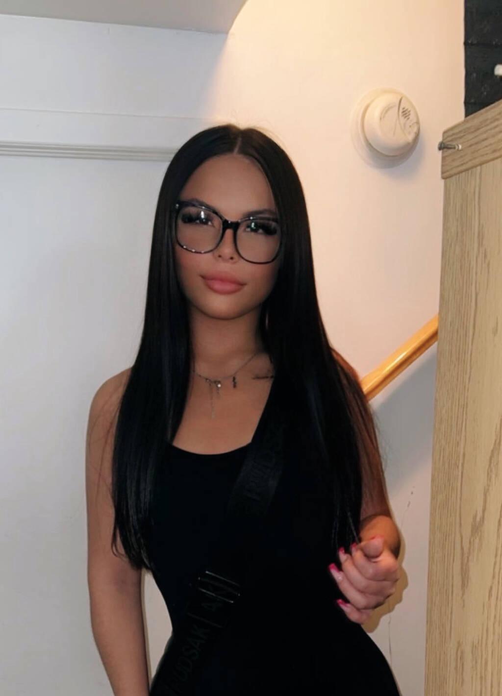 AnastasiaX is Female Escorts. | Quebec City | Quebec | Canada | scarletamour.com 