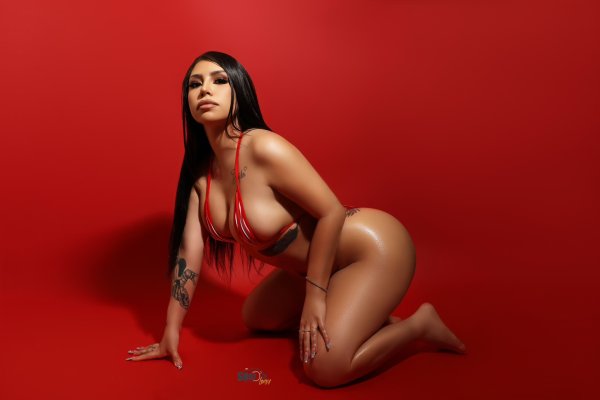  is Female Escorts. | Minneapolis / St. Paul | Minnesota | United States | scarletamour.com 