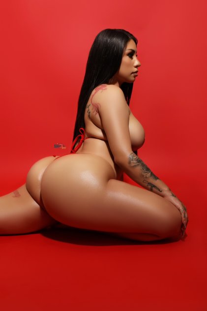  is Female Escorts. | Minneapolis / St. Paul | Minnesota | United States | scarletamour.com 