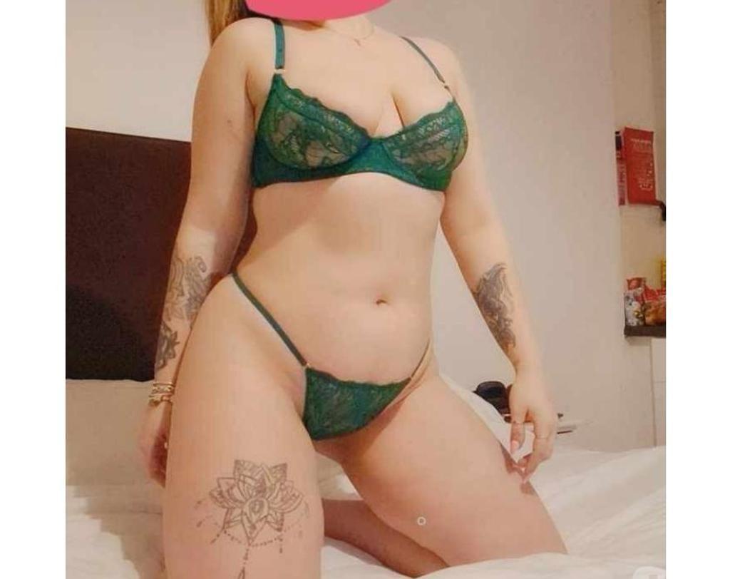  is Female Escorts. | Devon | United Kingdom | United Kingdom | scarletamour.com 