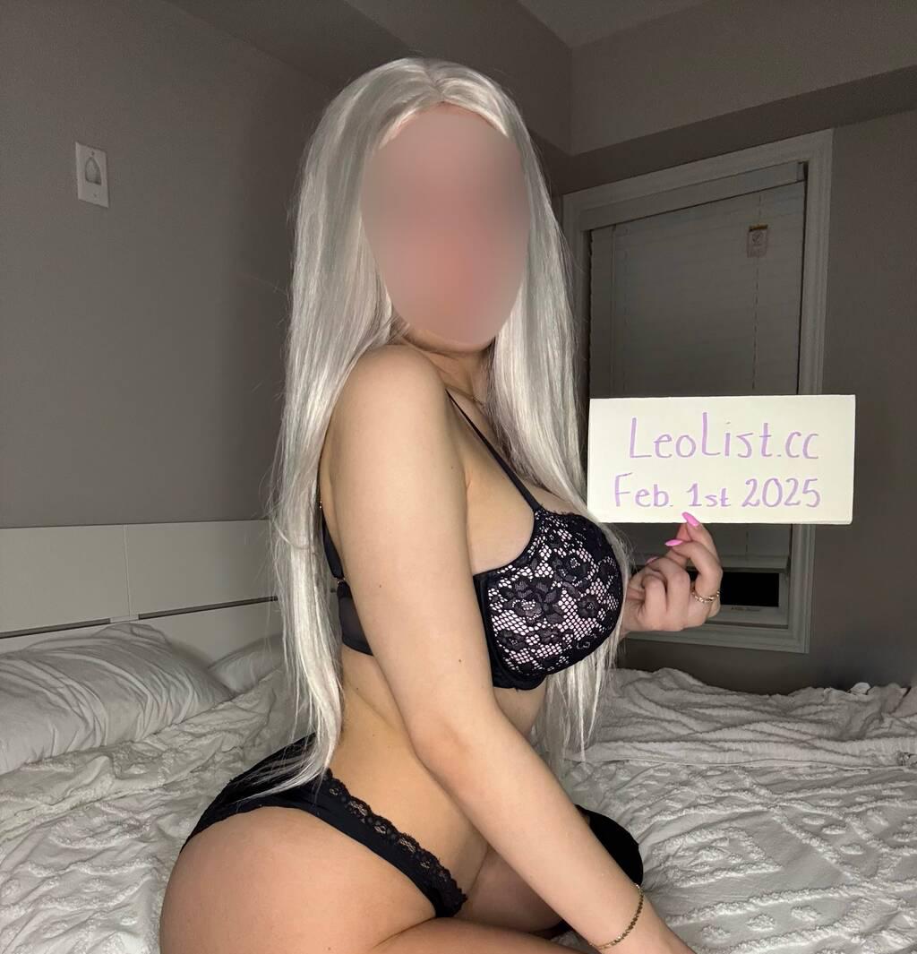 TRIPLE X BARBIE is Female Escorts. | Toronto | Ontario | Canada | scarletamour.com 