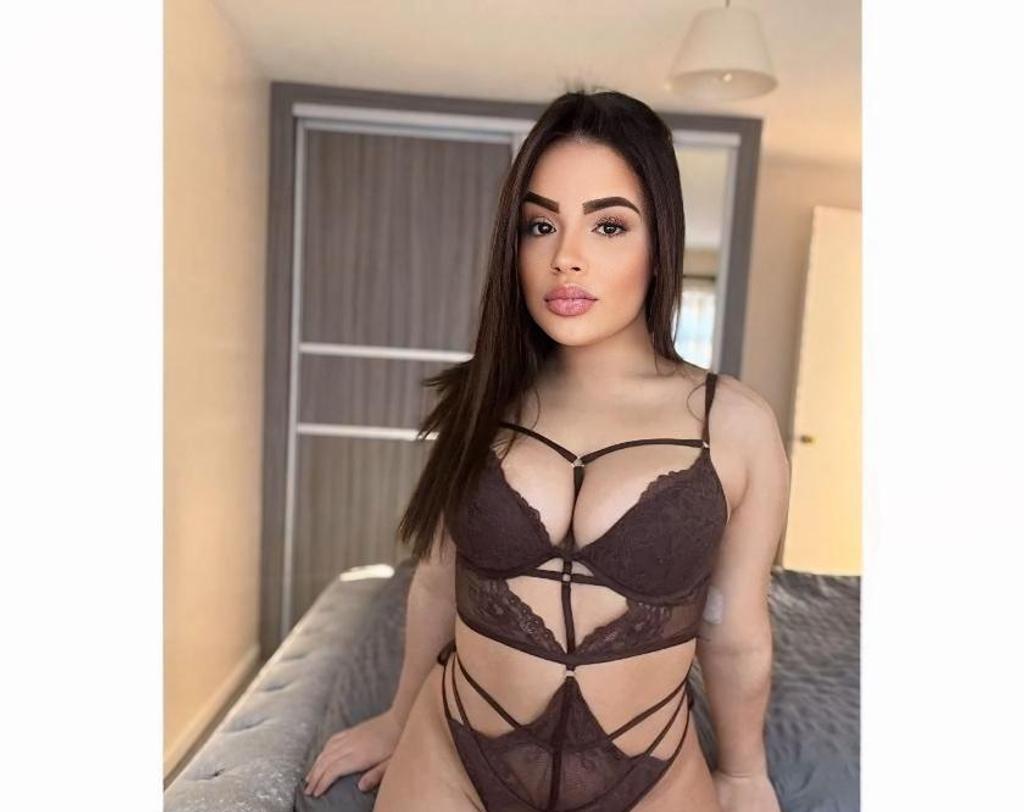  is Female Escorts. | London | United Kingdom | United Kingdom | scarletamour.com 
