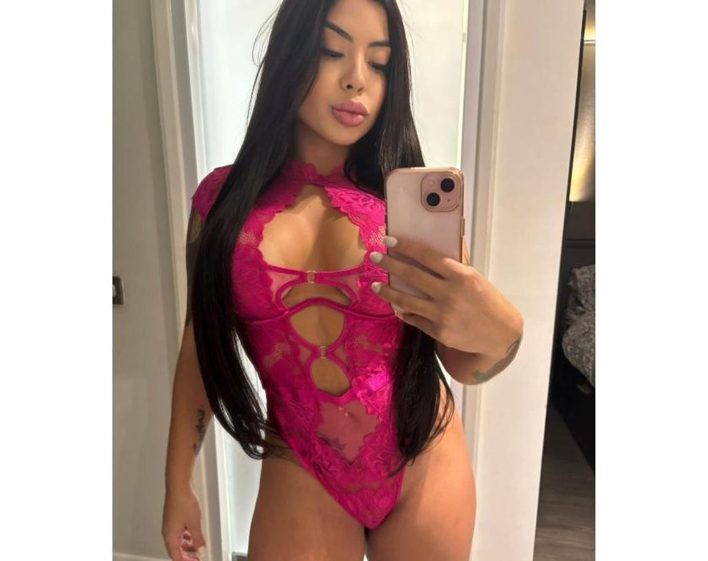  is Female Escorts. | Leeds | United Kingdom | United Kingdom | scarletamour.com 