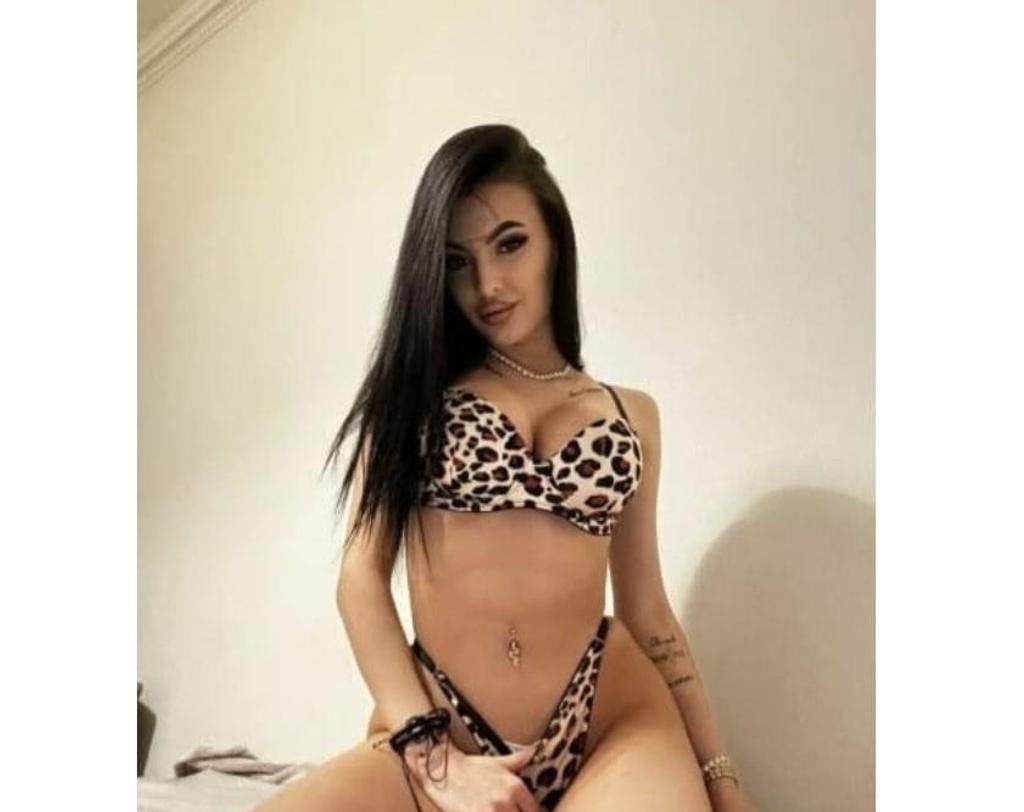 is Female Escorts. | Glasgow | United Kingdom | United Kingdom | scarletamour.com 