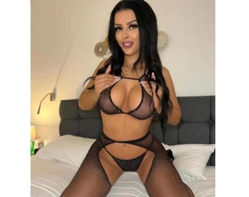  is Female Escorts. | Aberdeen | United Kingdom | United Kingdom | scarletamour.com 