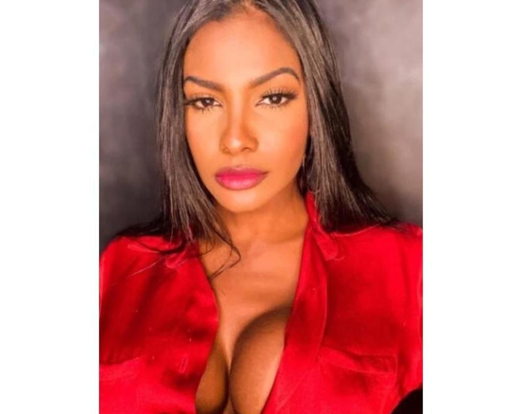  is Female Escorts. | Essex | United Kingdom | United Kingdom | scarletamour.com 