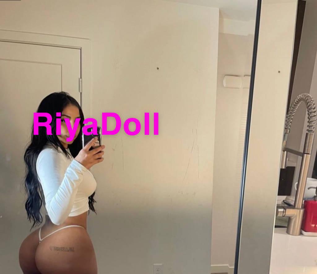 
                        Riya Doll
                     is Female Escorts. | Quebec City | Quebec | Canada | scarletamour.com 