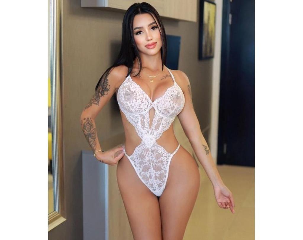  is Female Escorts. | London | United Kingdom | United Kingdom | scarletamour.com 