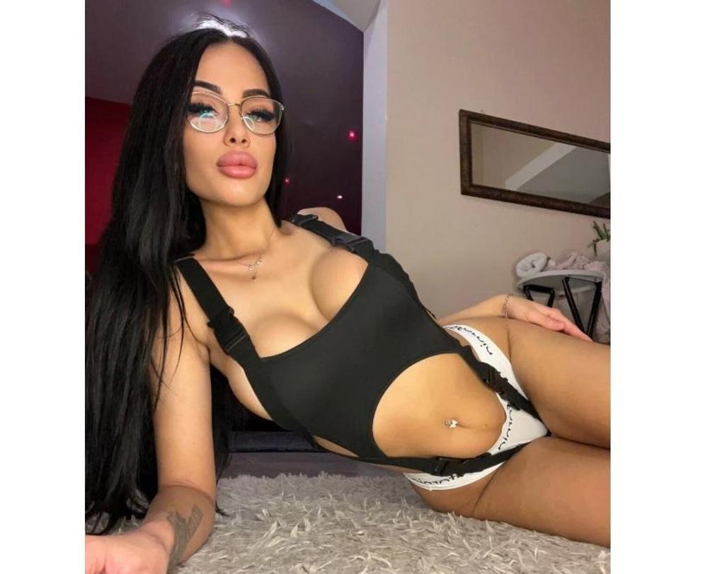  is Female Escorts. | Bristol | United Kingdom | United Kingdom | scarletamour.com 