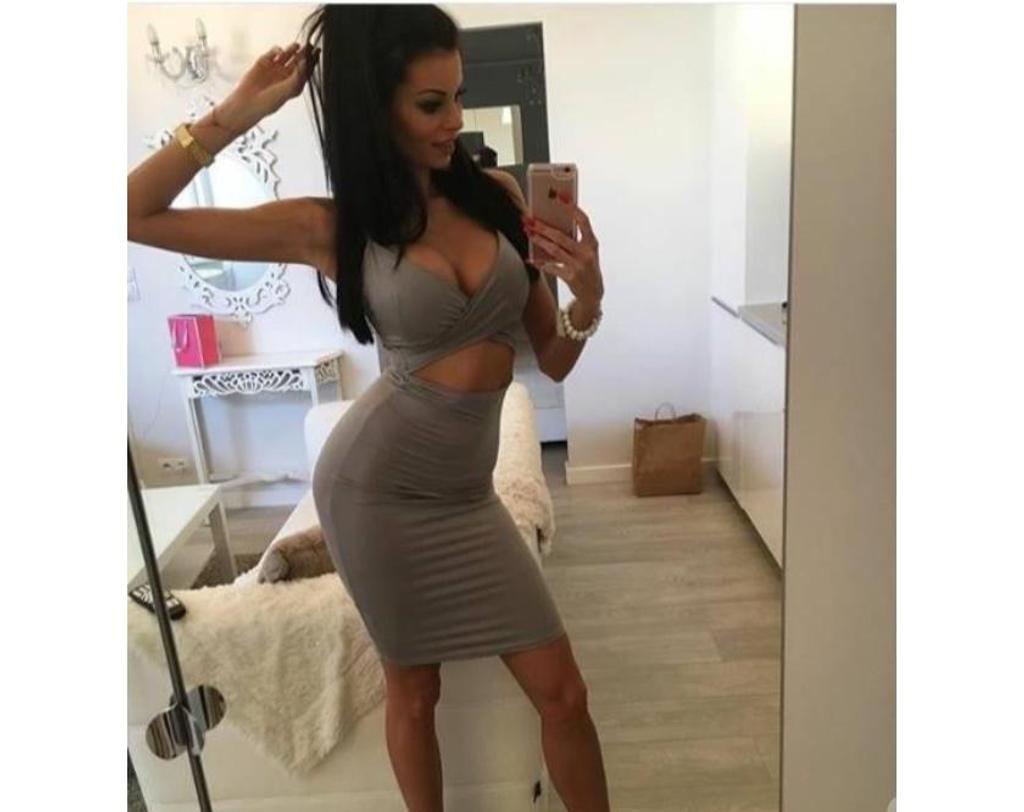  is Female Escorts. | London | United Kingdom | United Kingdom | scarletamour.com 