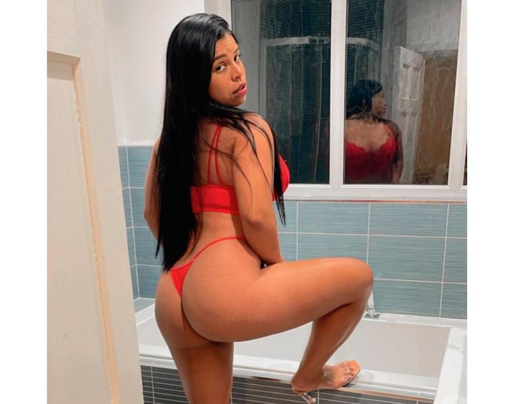  is Female Escorts. | Glasgow | United Kingdom | United Kingdom | scarletamour.com 